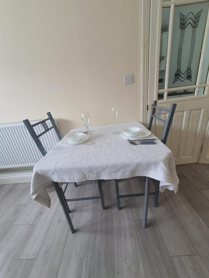 Chantilly Apartman Ickenham Kültér fotó