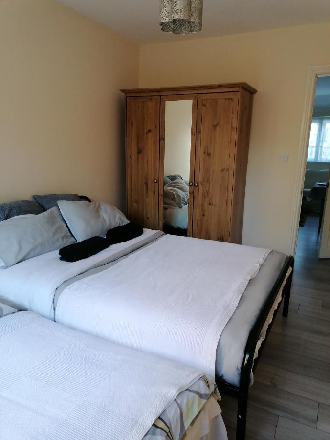 Chantilly Apartman Ickenham Kültér fotó